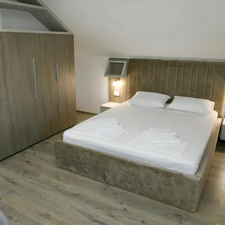 Fine Guest house *