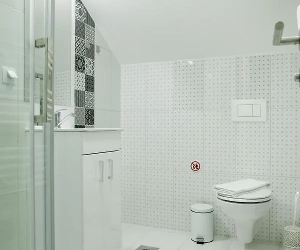 Affittacamere Fine 3*